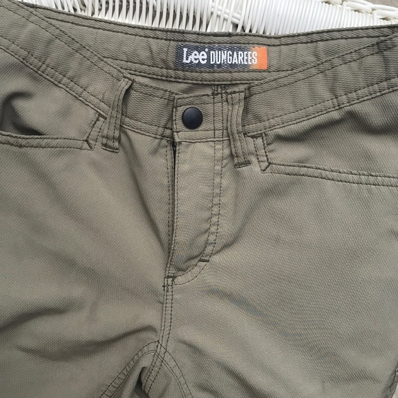 Lee Dungarees Light Weight‎ Cargo Shorts - Picture 1 of 7